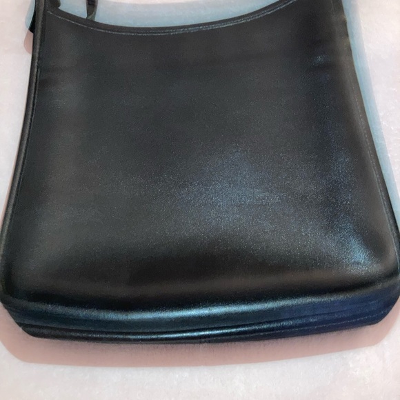 Vintage leather coach bag - Picture 2 of 13